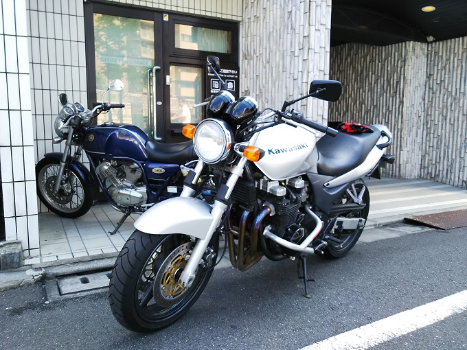 slot biograf Bærecirkel Kawasaki ZR-7 車検入庫（ザッパーエンジンの系譜） | 自動車業界特化型税理士事務所 OFFICE M.N GARAGE